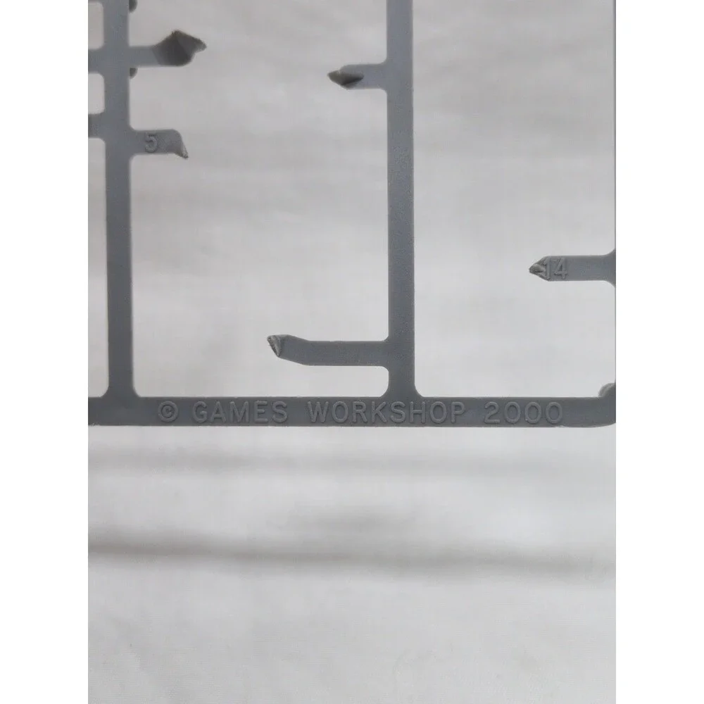 *Incomplete* Warhammer 40K Tyranid Warrior Sprue